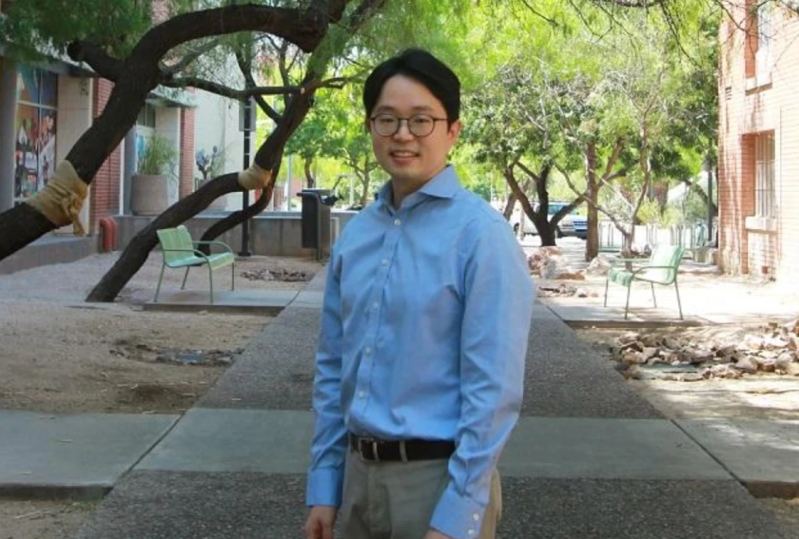 MSE associate professor Brian Kim on the University of Arizona campus